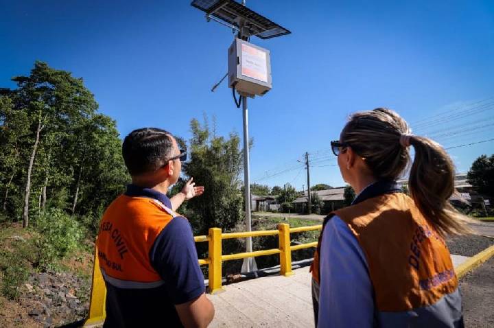 Governo do RS implanta 20 novas estações hidrometeorológicas e projeta rede de 130 unidades