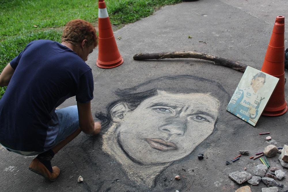 Conheça Matheus ''O Abreu'', o guaibense que mostra sua arte no asfalto