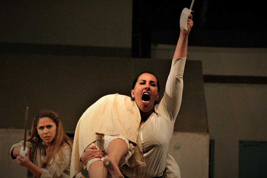 A tradição perpetua, mas a condução do tradicionalismo está de mudança