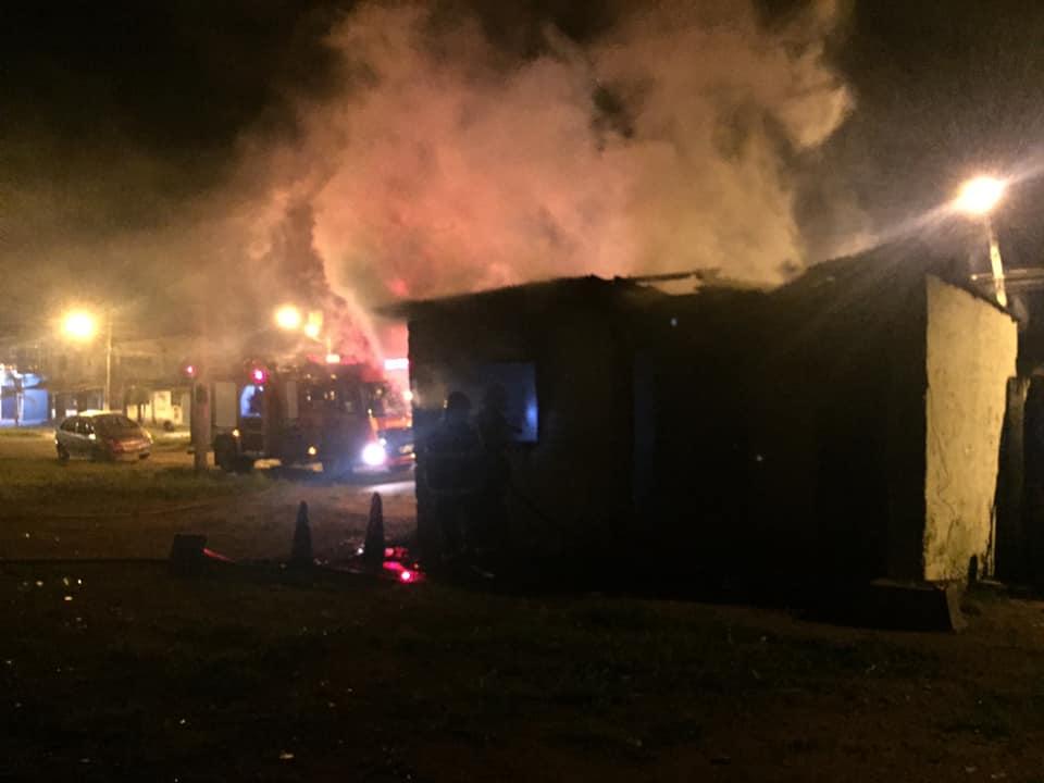 Barraco da Estado Maior da Colina é incendiado e escola perde materiais