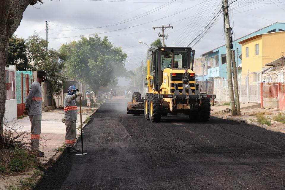 Eldorado do Sul retoma trabalho de recuperação asfáltica no Cidade Verde