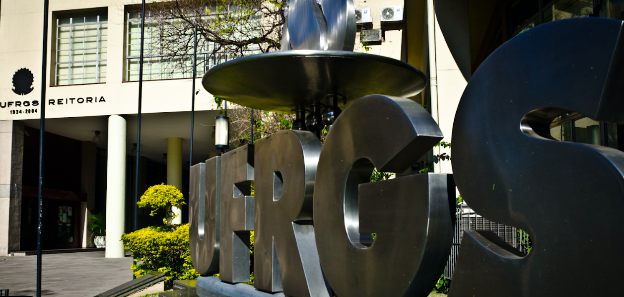 Por causa da pandemia, UFRGS suspende Vestibular 2021