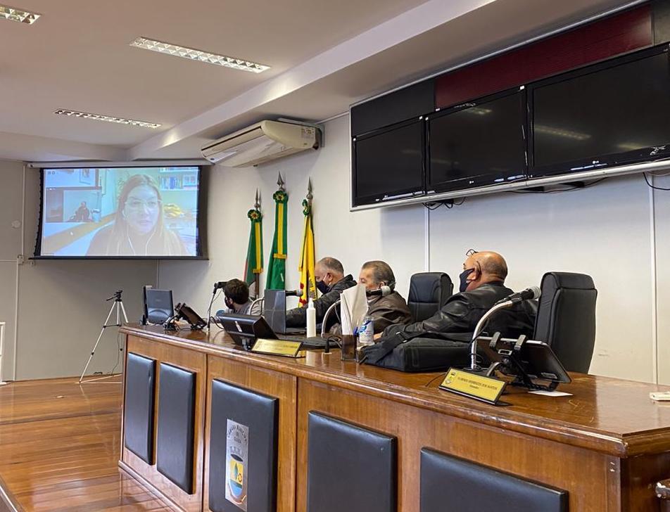 Câmara de Guaíba destina R$ 150 mil economizados para o projeto “Conectados Pela Educação”
