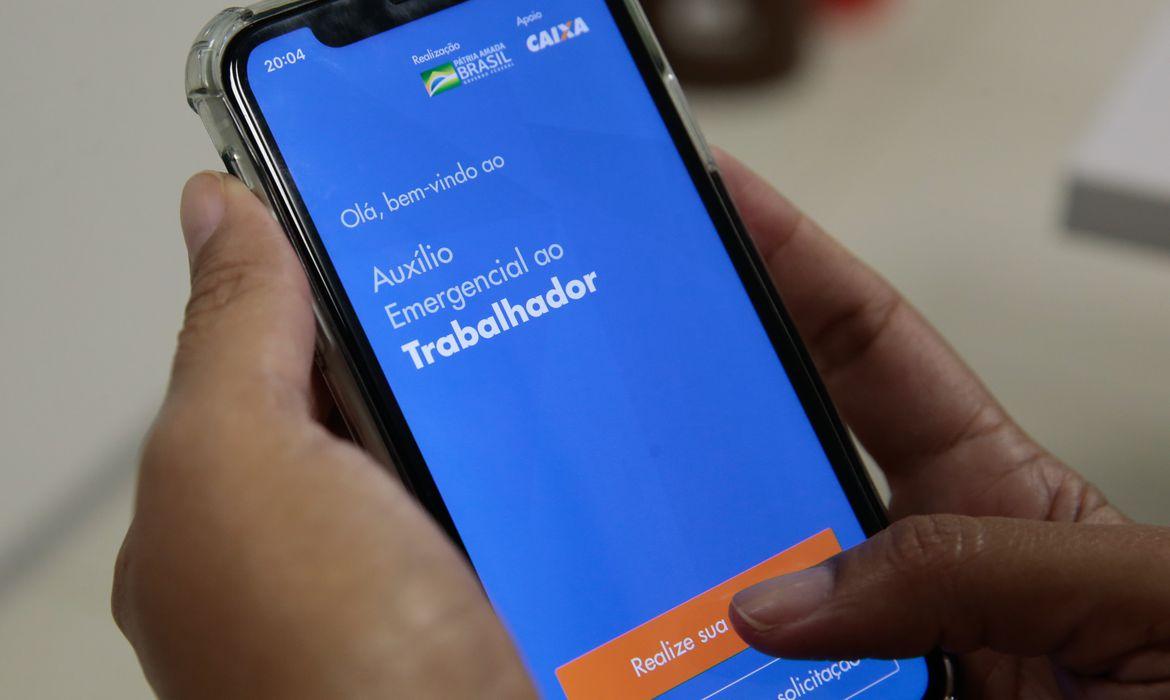 Primeira fase do auxílio emergencial melhora condição de vida de 90% dos que estavam na extrema pobreza