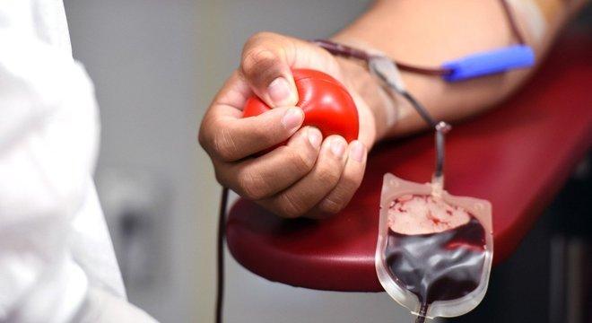 Hemocentro do Estado precisa de doações de sangue com urgência; saiba como doar