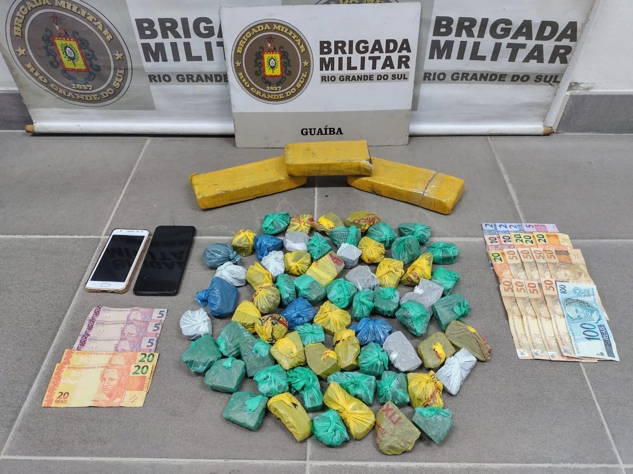 Força tática da Polícia Militar prende casal por tráfico de drogas no bairro São Jorge, em Guaíba