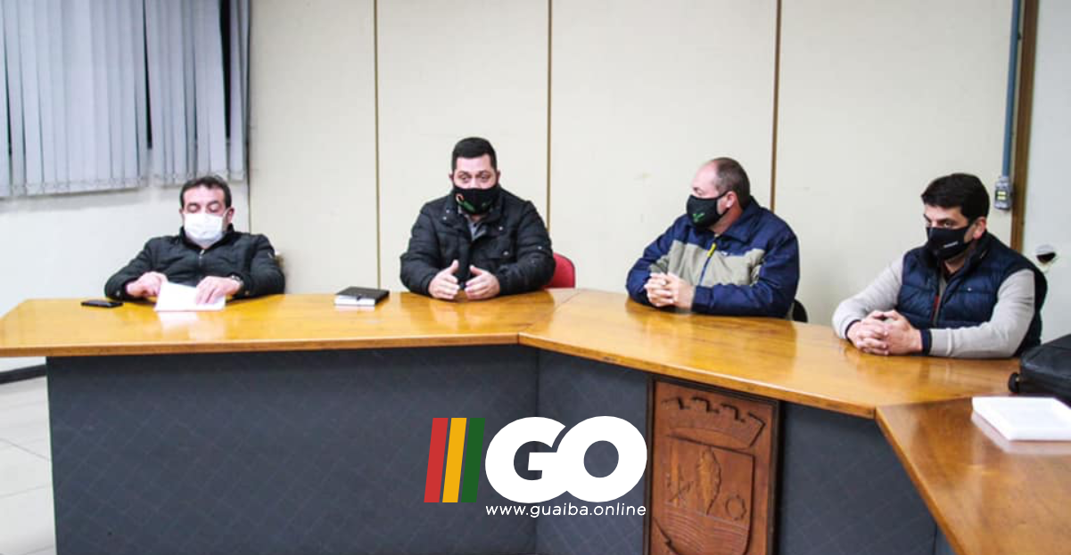 Prefeitura de Guaíba faz reunião com moradores da Florida para tratar reativação do clube náutico na orla do bairro