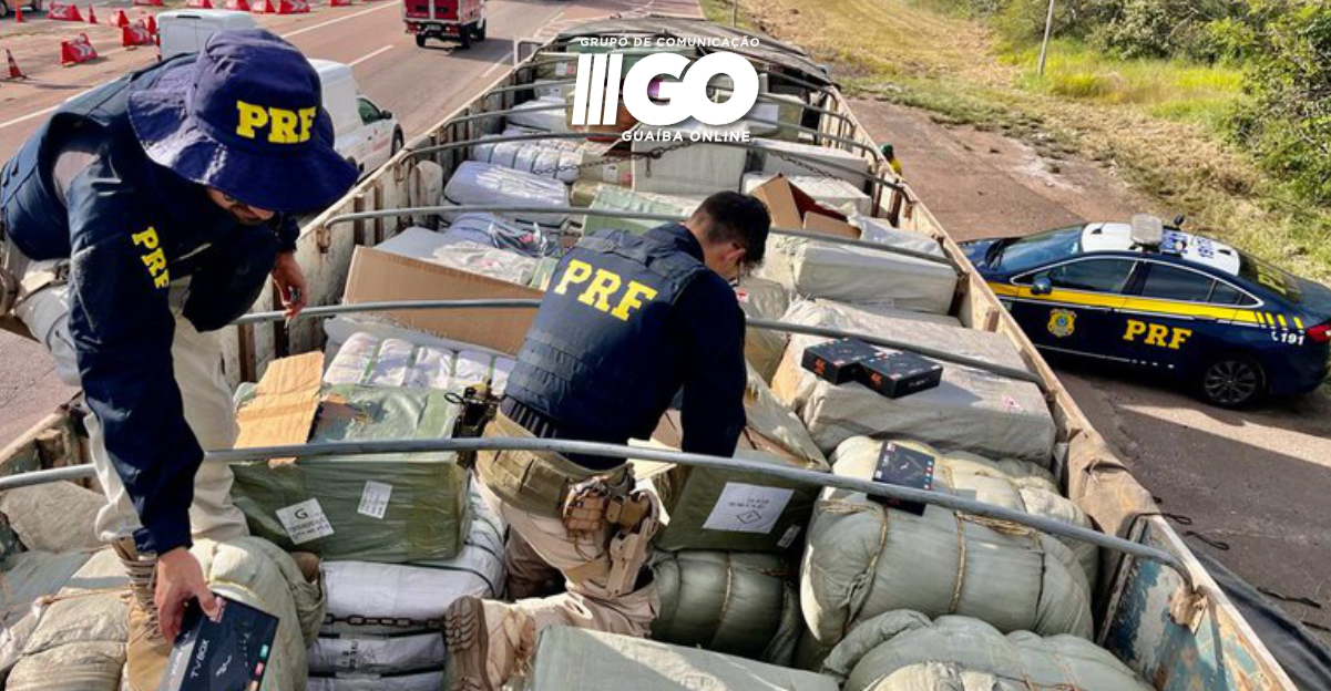 PRF apreende carreta com carga milionária de contrabando em Eldorado do Sul