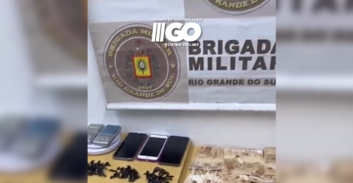 BM de Guaíba prende dupla por tráfico de drogas no bairro Colina e apreende R$ 35 mil