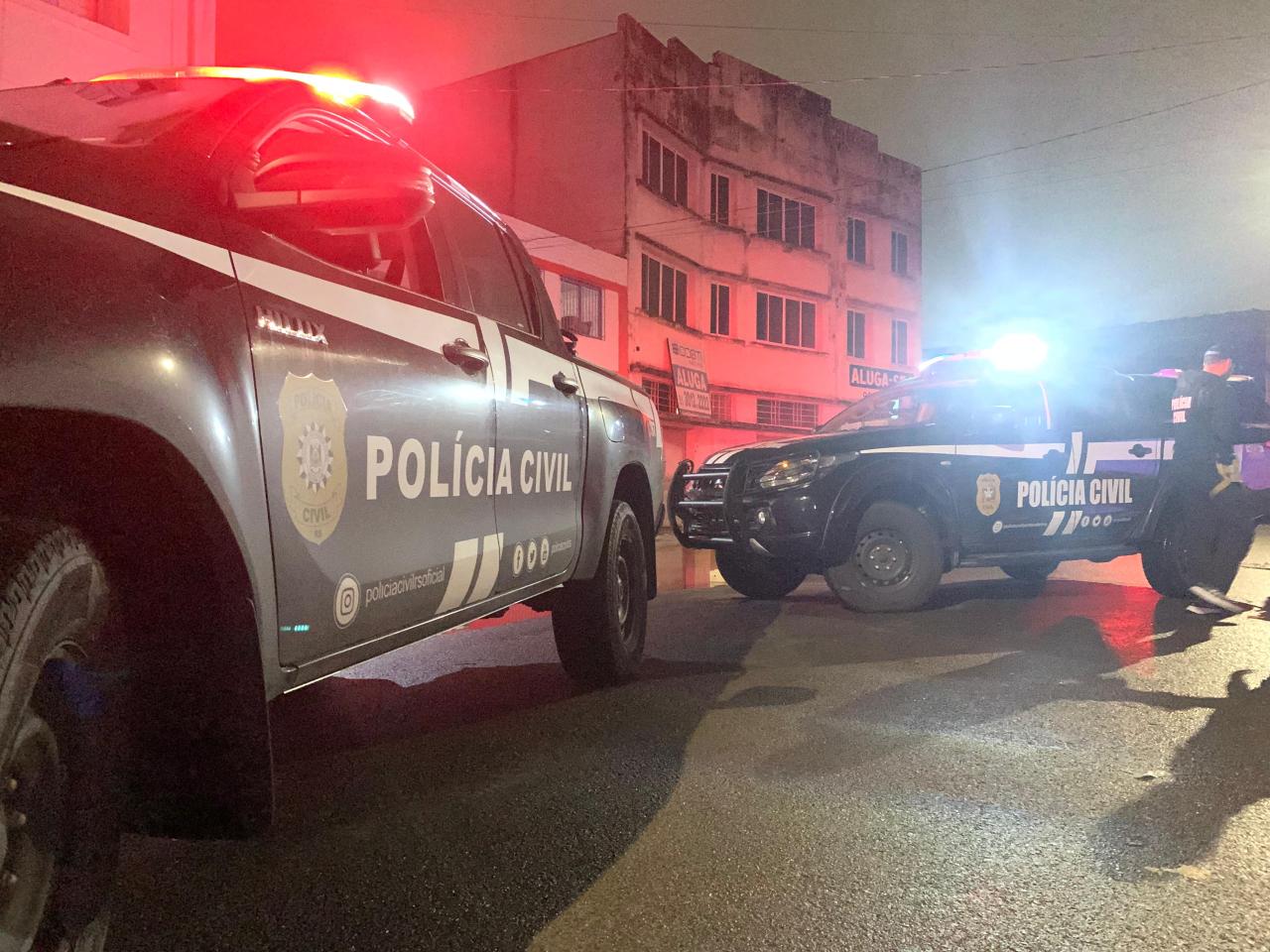 Dois homens são presos suspeitos de praticar agiotagem na região metropolitana