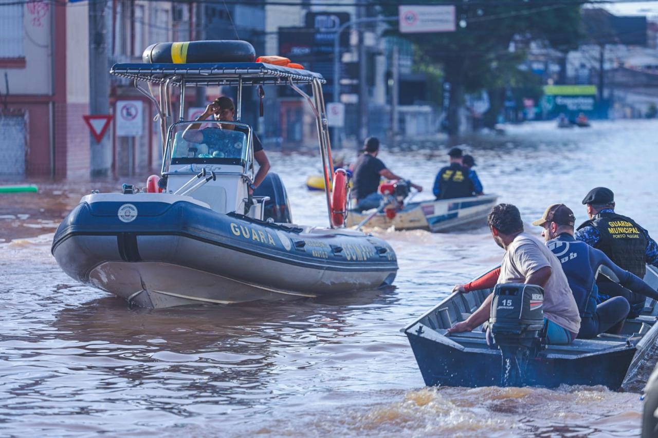 Número de óbitos por enchentes no RS sobe para 176, com 39 desaparecidos
