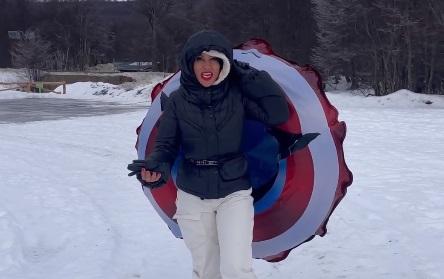 Simone Boneberg mostra as belezas da cidade da Argentina, Ushuaia