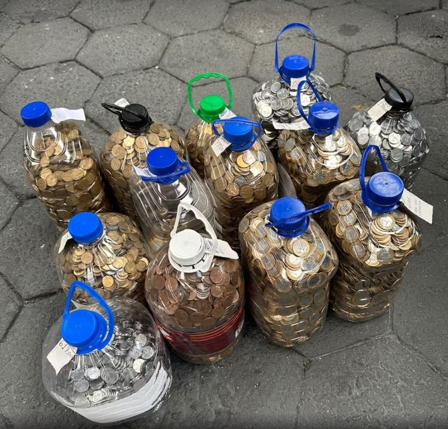 Homem utiliza R$ 17 mil em moedas para aquisição de carro seminovo