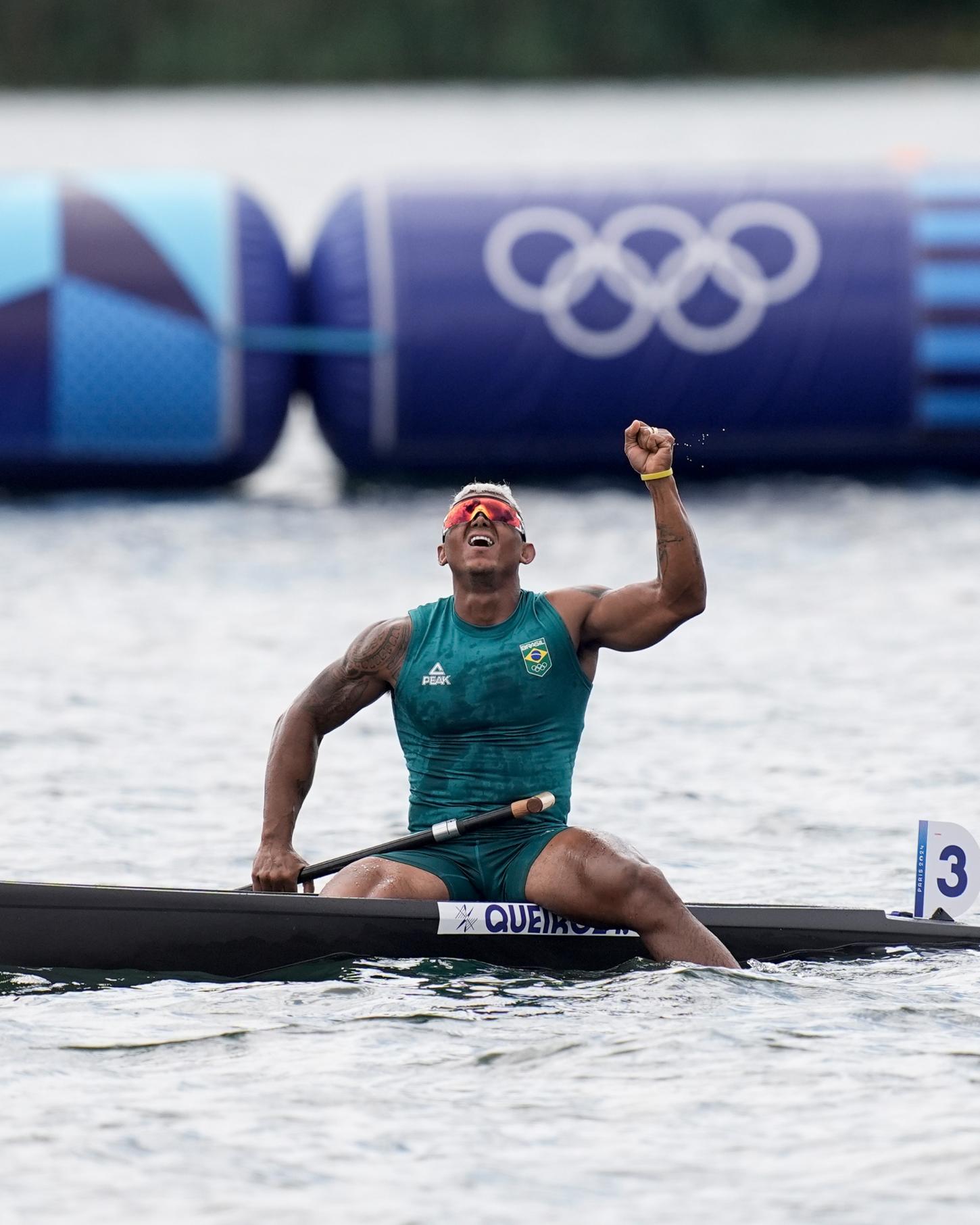 Isaquias Queiroz conquista a prata na canoagem e iguala recorde histórico no remo