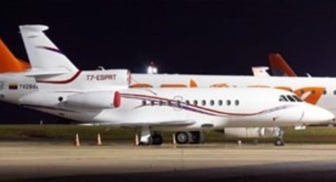 Avião presidencial da Venezuela é apreendido nos EUA por violação de sanções