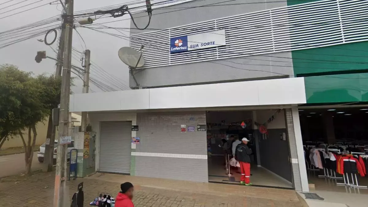 Apostador de Curitiba ganha R$ 79 milhões com aposta de apenas R$ 5 na Mega da Virada.