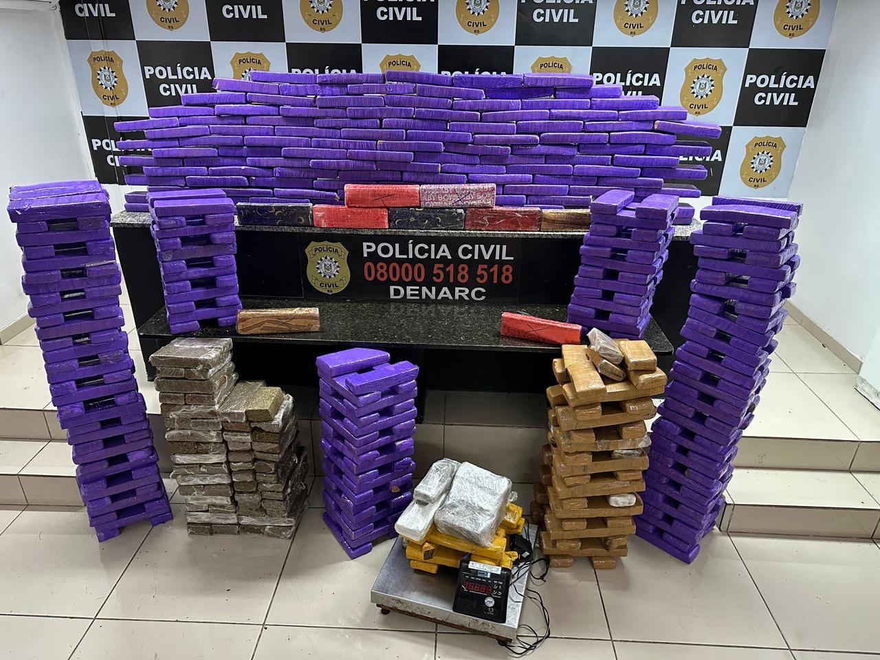 Homem de 22 anos é preso em flagrante ao transportar 348 quilos de maconha