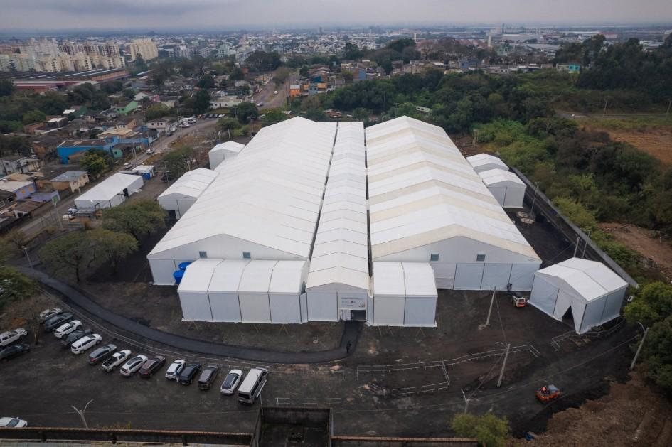 Últimas famílias abrigadas no Centro Humanitário de Acolhimento Vida foram encaminhadas para moradias temporárias