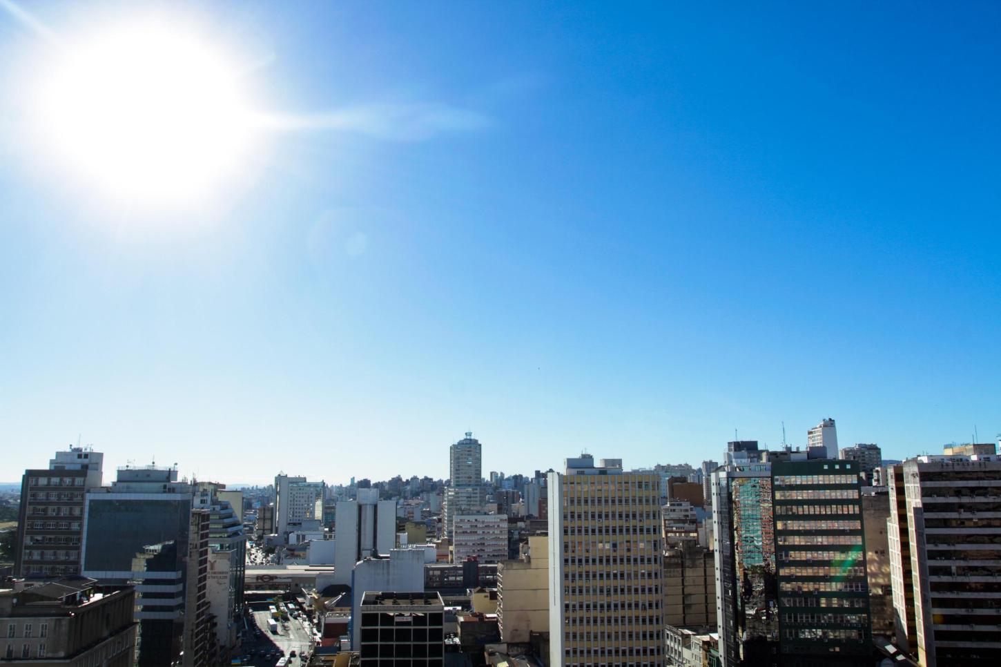 Veranico continua: Temperaturas se elevam no RS nesta quinta-feira com previsão de até 30°C