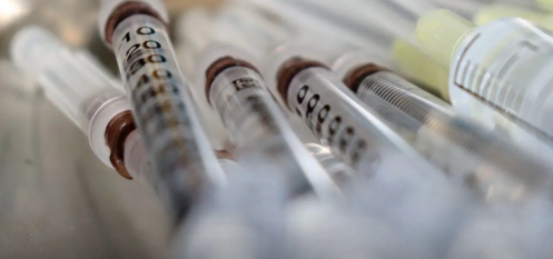 EUA aprovam injeção semestral que previne o HIV com eficácia próxima de 100%