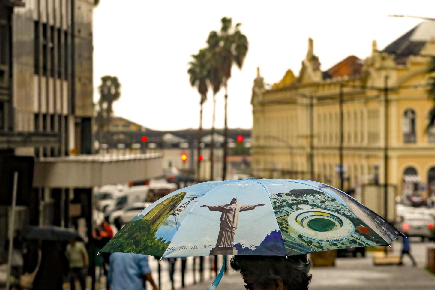 Frente úmida provoca instabilidade e queda de temperatura em diferentes regiões do RS nesta quarta-feira