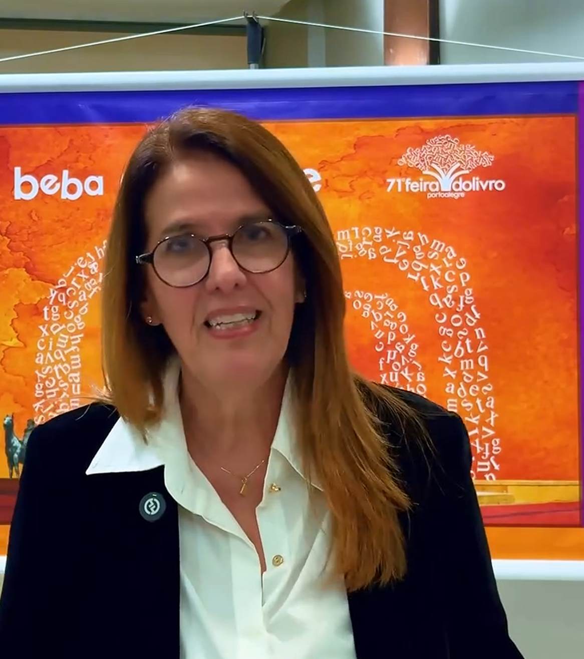 Martha Medeiros é anunciada como patrona da 71ª Feira do Livro de Porto Alegre