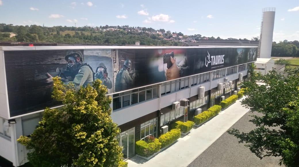 Após nova tarifa de importação, Taurus anuncia transferência da principal linha de montagem para os EUA