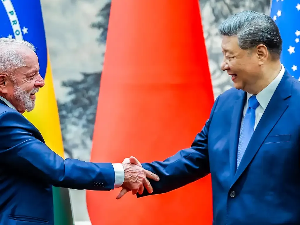 Após tarifaço de trump, China autoriza 183 empresas brasileiras a exportar café por cinco anos