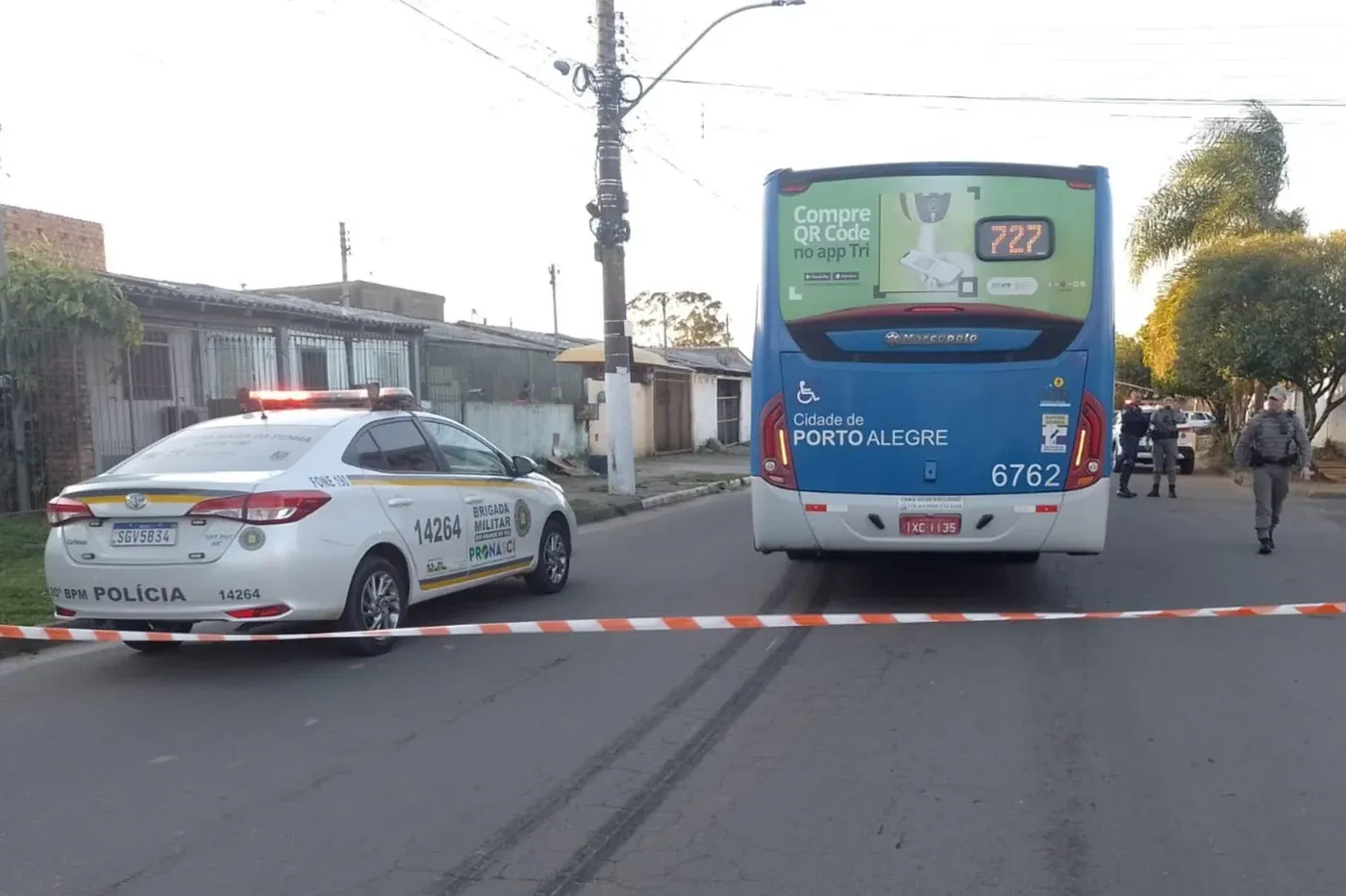 Ciclista morre após ser atropelado por ônibus na zona norte de Porto Alegre
