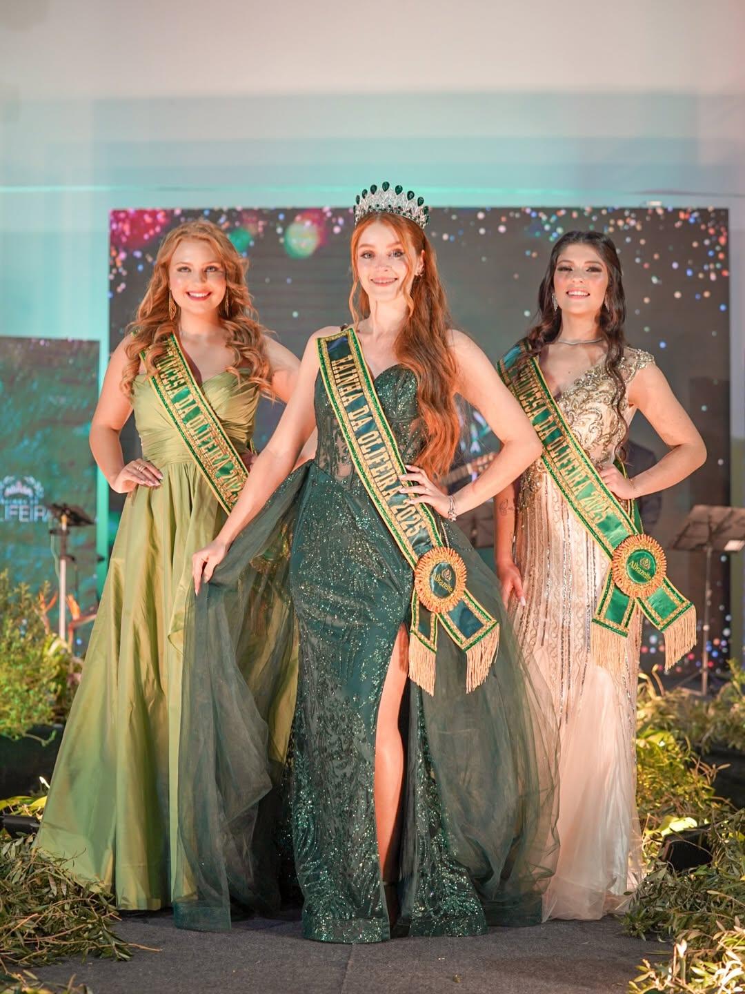 Corte com rainha e princesas da 4ª Olifeira é escolhida em Guaíba para representar a feira de outubro