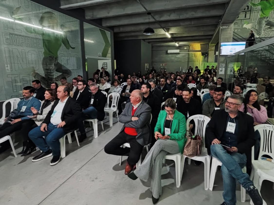 Evento reúne mais de 120 participantes para discutir inovação e desenvolvimento em Guaíba