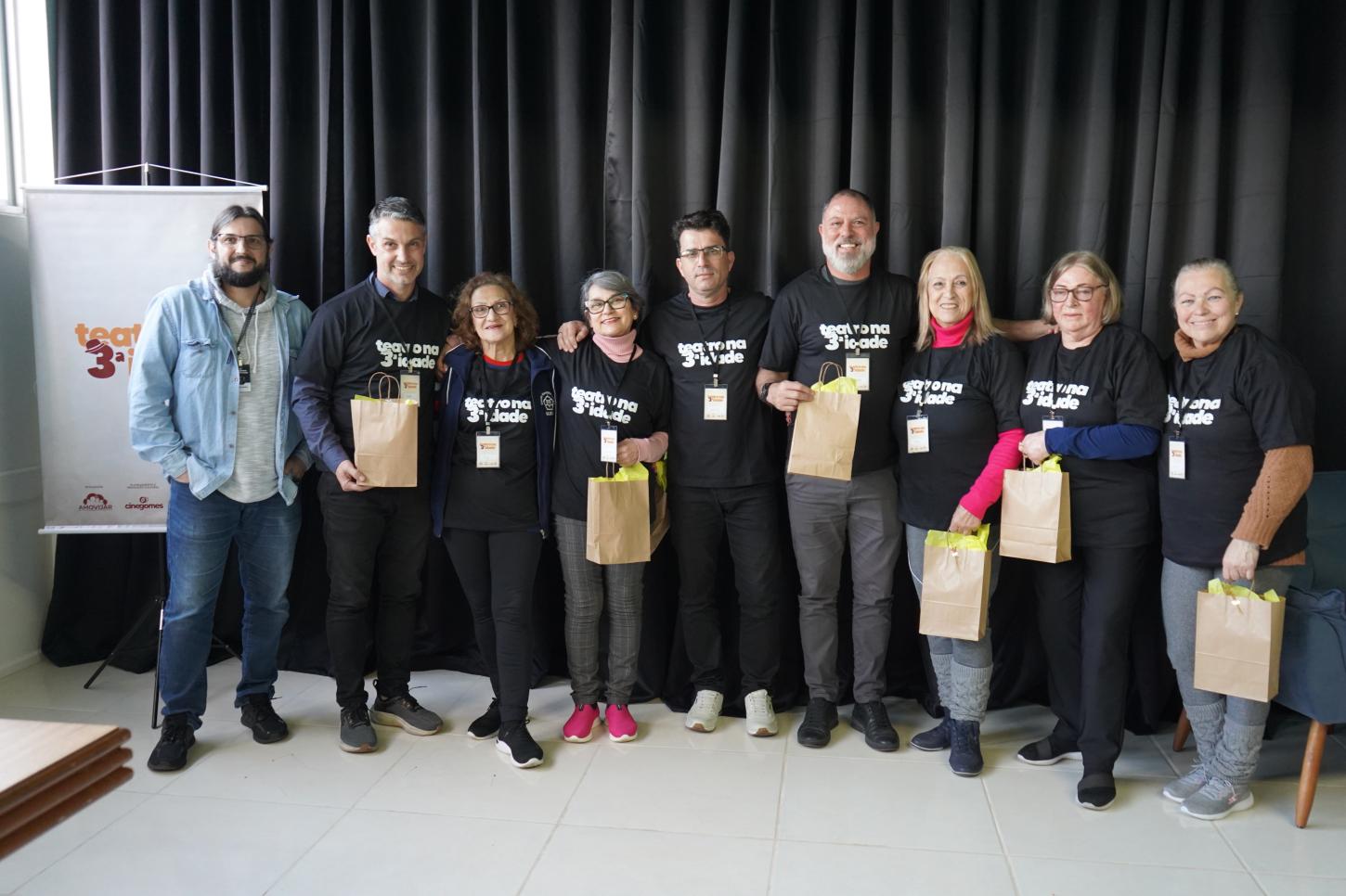 Teatro na Terceira Idade promove arte, pertencimento e alegria em Guaíba