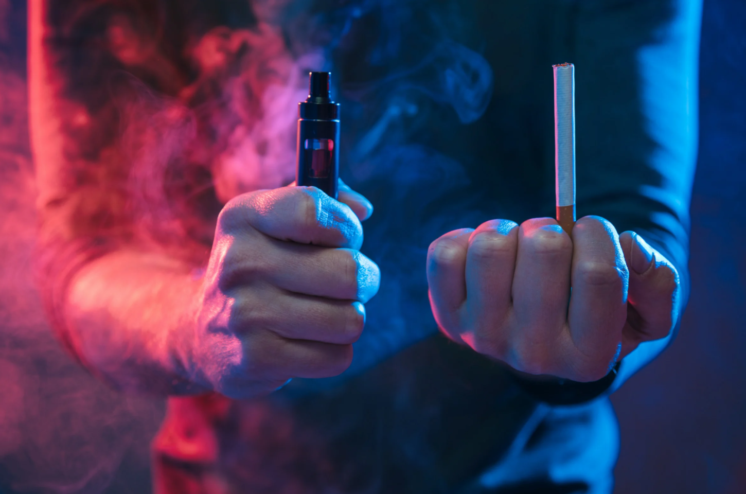Uso de cigarros e vapes está ligado a maior incidência de ansiedade e depressão em adolescentes