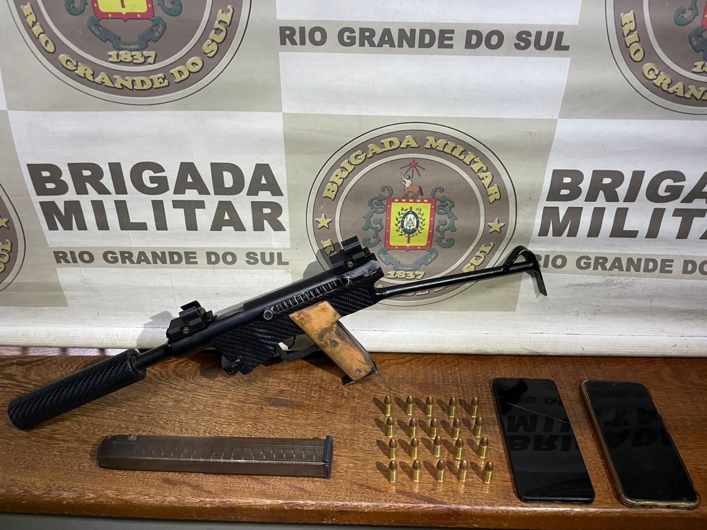 BM prende homem com arma de fogo de calibre restrito em Arroio dos Ratos