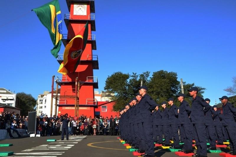 Corpo de Bombeiros do RS abre 544 vagas temporárias para soldado