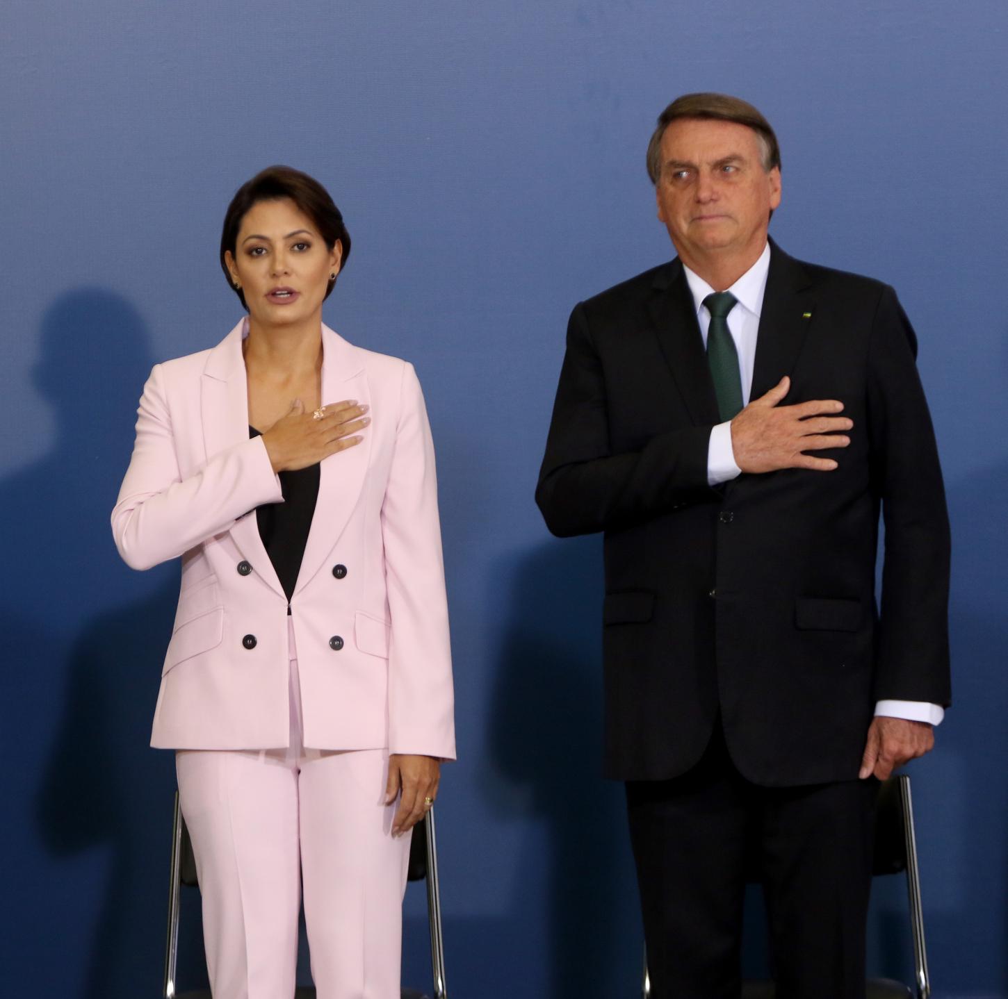 Em entrevista, Michelle Bolsonaro admite possibilidade de disputar a Presidência em 2026