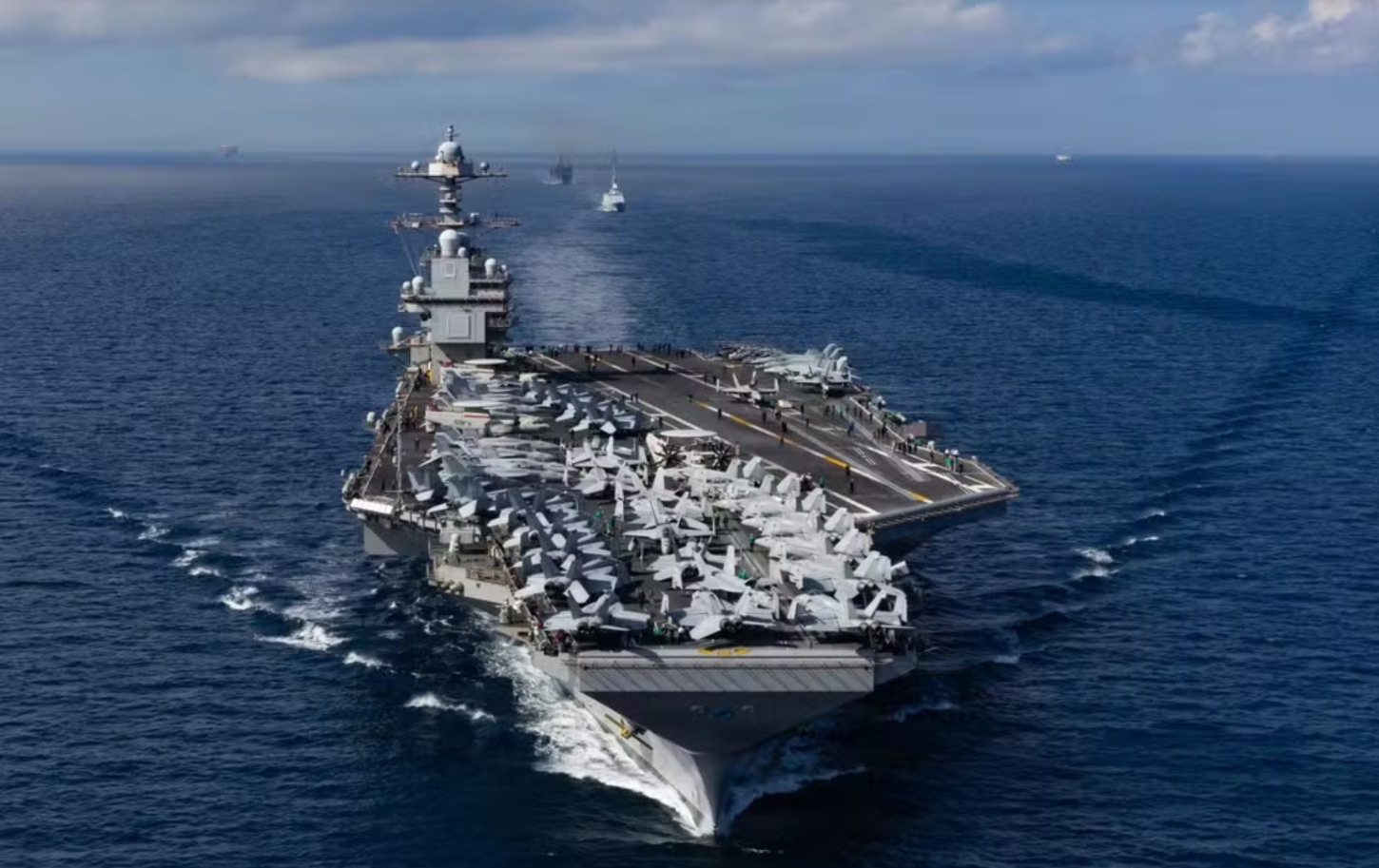 Estados Unidos enviam grupo de ataque ao Caribe em meio à tensão com a Venezuela