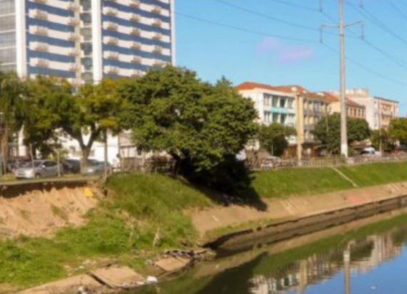 Corpo masculino é encontrado no Arroio Dilúvio, em Porto Alegre; vítima não tinha documentos
