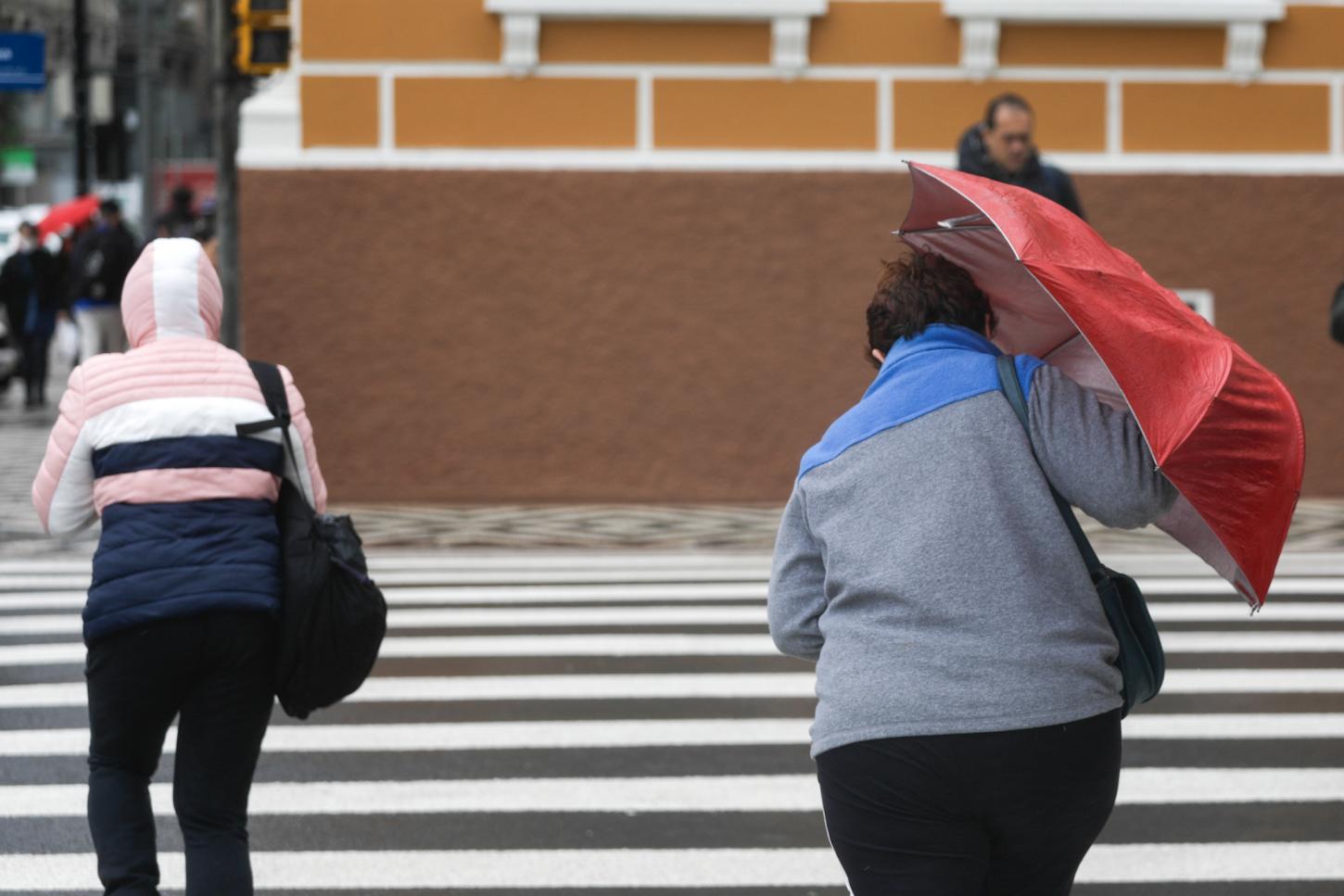 Ciclone provoca tempestades, vento forte e acumulados acima de 120 mm em várias regiões do RS