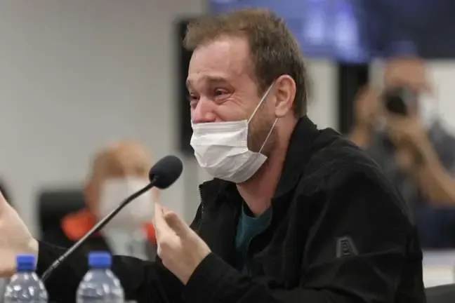 Condenado no caso Kiss passa ao regime aberto e deixa penitenciária com tornozeleira eletrônica