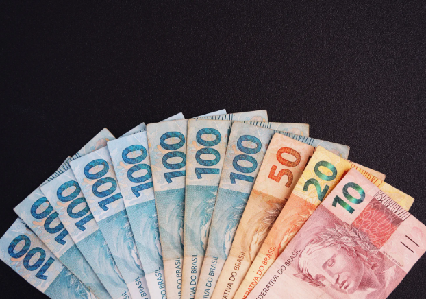 Congresso aprova LDO com salário mínimo previsto de R$ 1.627 para o próximo ano