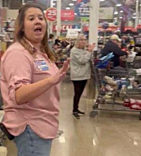 Pane no sistema faz supermercado H-E-B liberar carrinhos cheios de graça para clientes no Texas