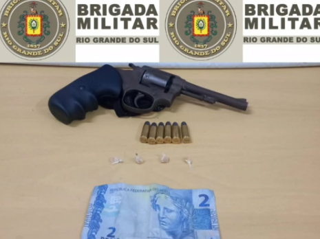 Ação da Brigada Militar termina com prisão por tráfico e porte de arma em Guaíba