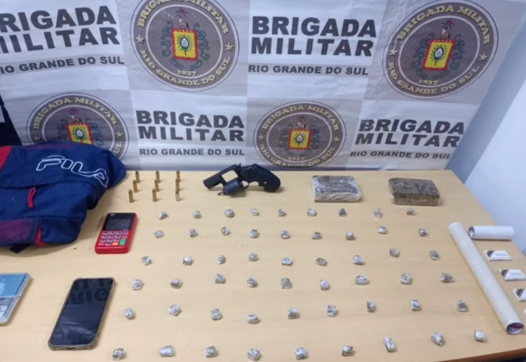 Adolescente é apreendido com arma e drogas no bairro Cohab, em Guaíba