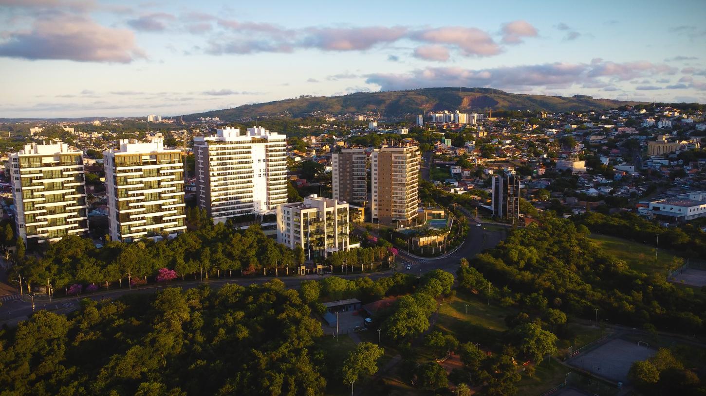Calor segue na Região Metropolitana nesta terça-feira, com chance de chuva irregular e vento forte no Estado
