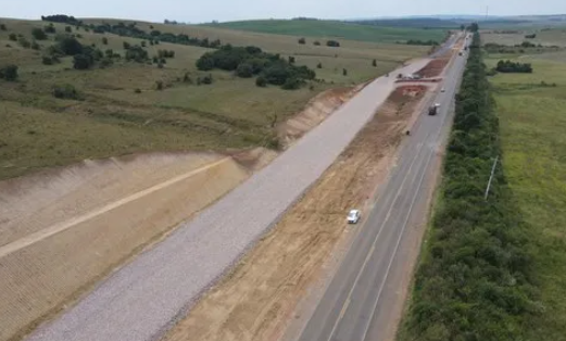 DNIT anuncia avanço na duplicação da BR-290/RS e prevê liberar 35 quilômetros até junho