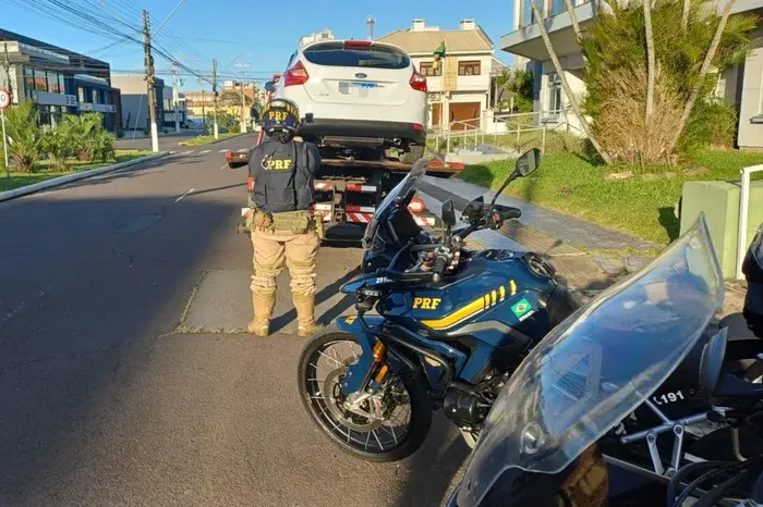 Motorista é preso após fuga de fiscalização e atropelamento de policial na BR-101