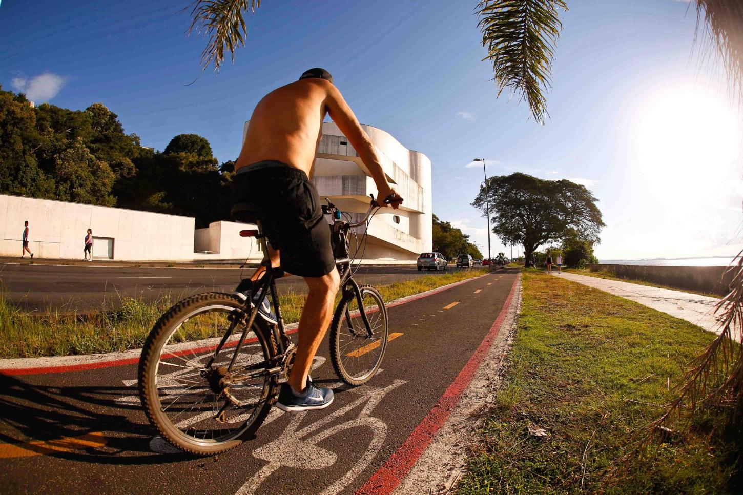 Após sensação térmica de até 43°C, calor perde força, mas segue acima da média no RS
