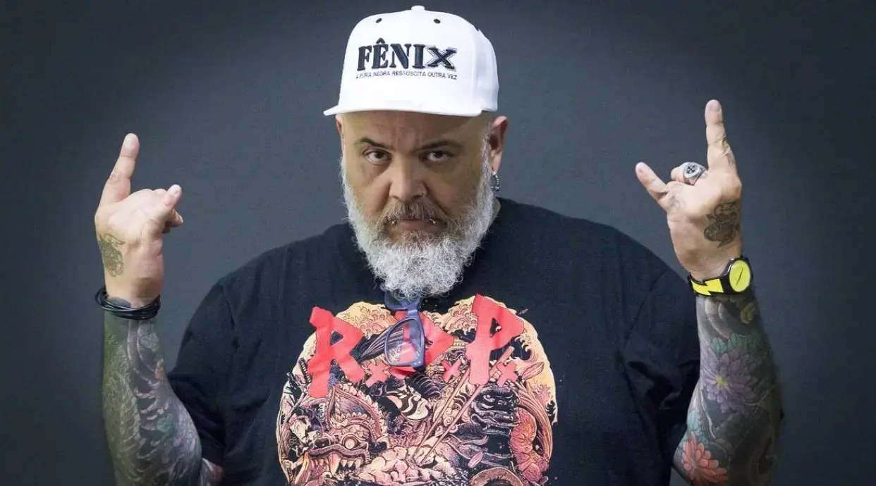 Cantor João Gordo de 62 anos é detido com haxixe e maconha no Aeroporto de Confins