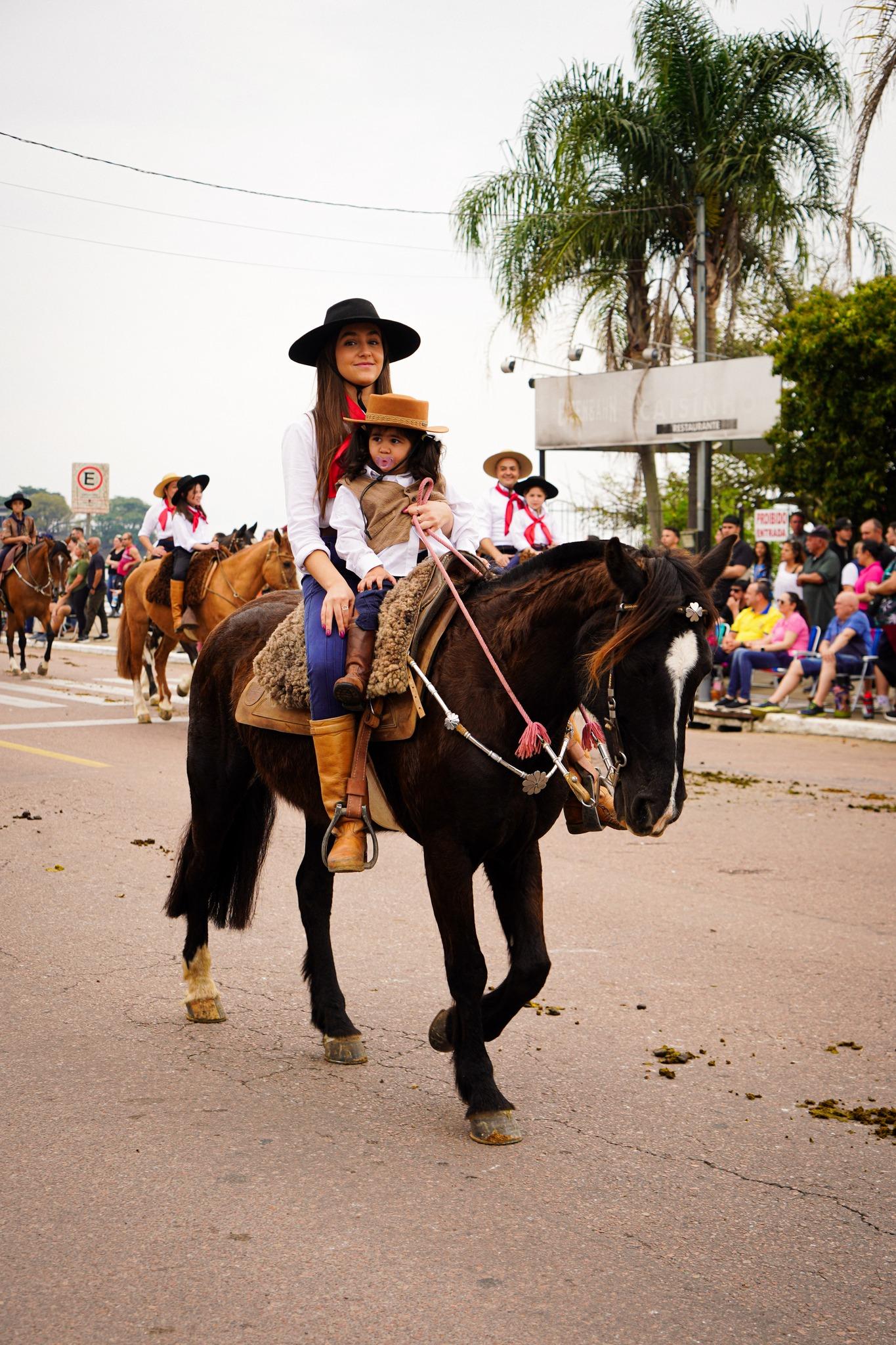 Guaíba sedia 1º Desfile Mulheres do Berço da Revolução neste sábado
